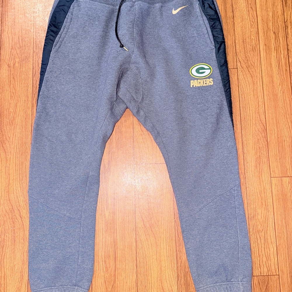 Nike Men's Green Bay Packers Logo Jogger Sweatpants